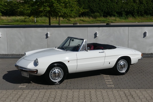 1966 Alfa Romeo Spider 1600 Duetto oldtimer te koop