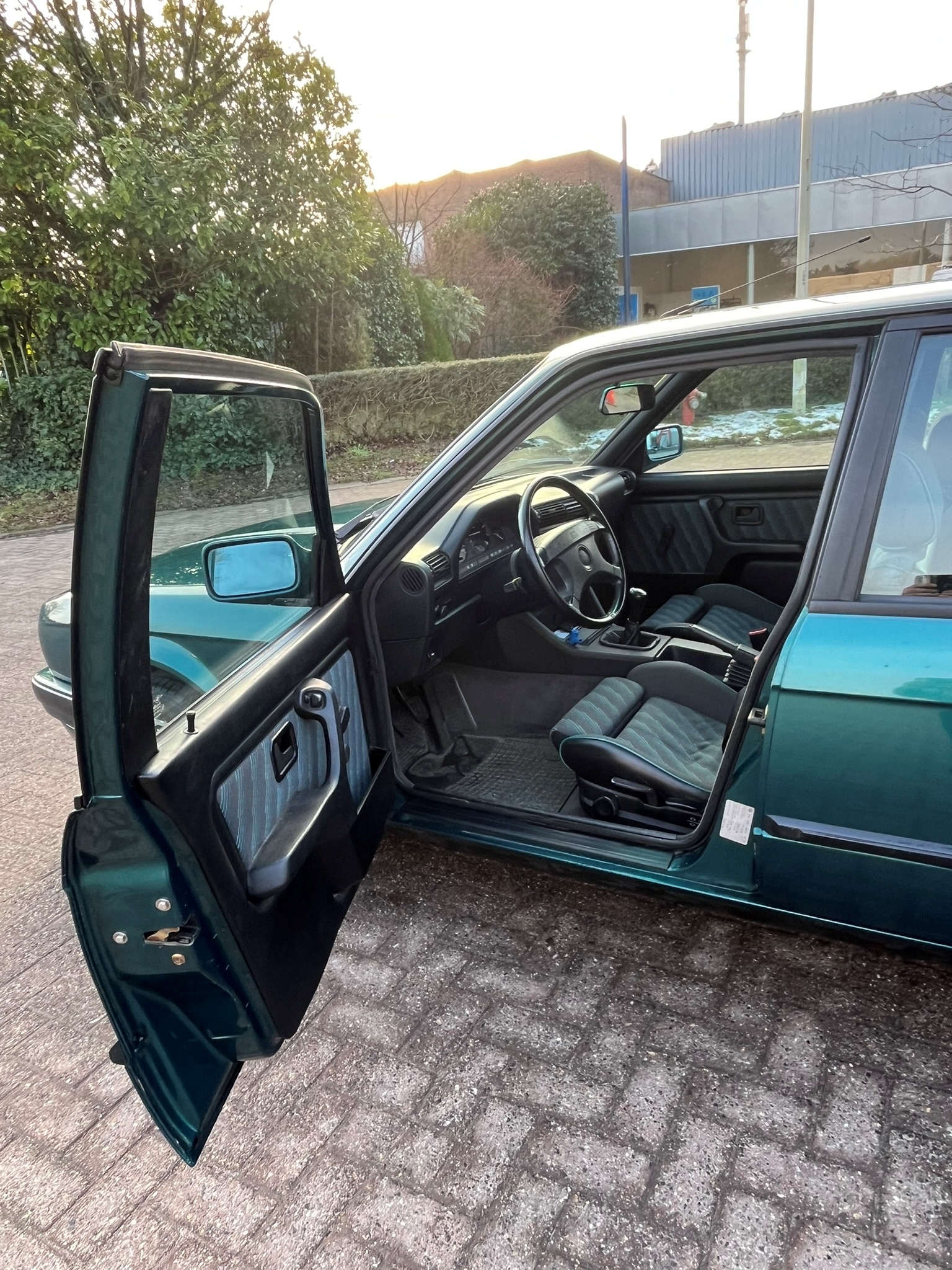 1993 BMW 316i Touring Design Edition oldtimer te koop