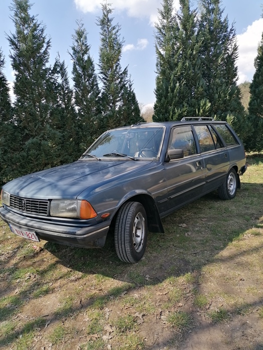 1986 Peugeot 305 Break oldtimer te koop