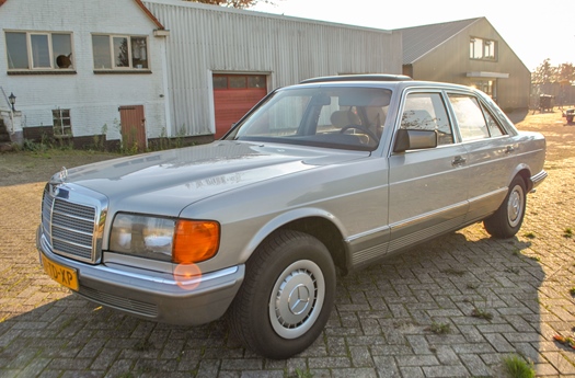 1984 Mercedes 380 SE Automaat Sedan W126 V8 oldtimer te koop