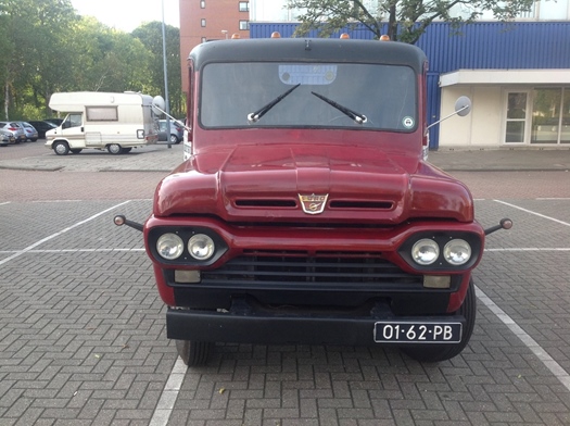 1960 Ford F500 oldtimer vrachtwagen te koop