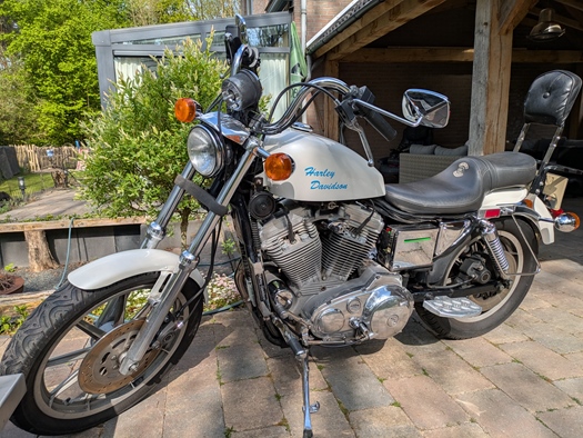 1987 Harley-Davidson XLH 883 Sportster Hugger oldtimer motorfiets te koop