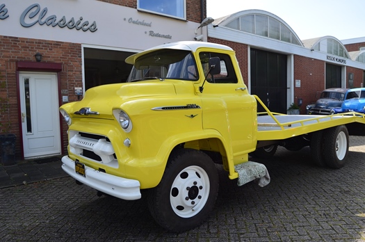 1956 Chevrolet LCF  COE  oprijwagen  oldtimer vrachtwagen te koop