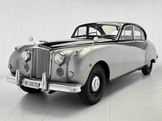1958 Jaguar MK VIII former RIZZOLI FILM oldtimer te koop