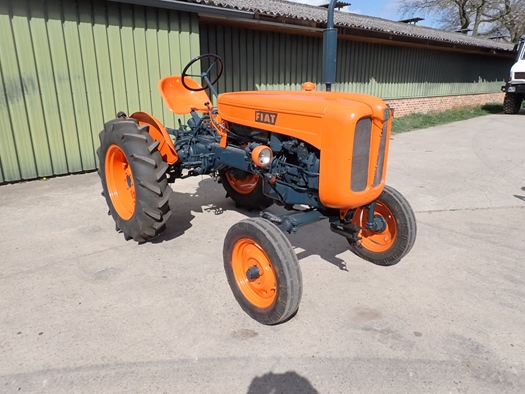 1960 Someca Fiat 211R or "La Piccola" built oldtimer tractor te koop