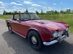 1964 Triumph TR4 Roadster | Surrey top oldtimer te koop
