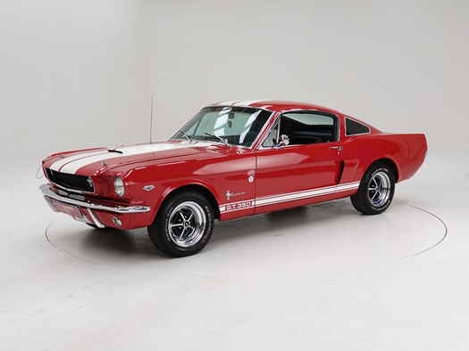 1965 Ford Mustang Fastback V8 oldtimer te koop