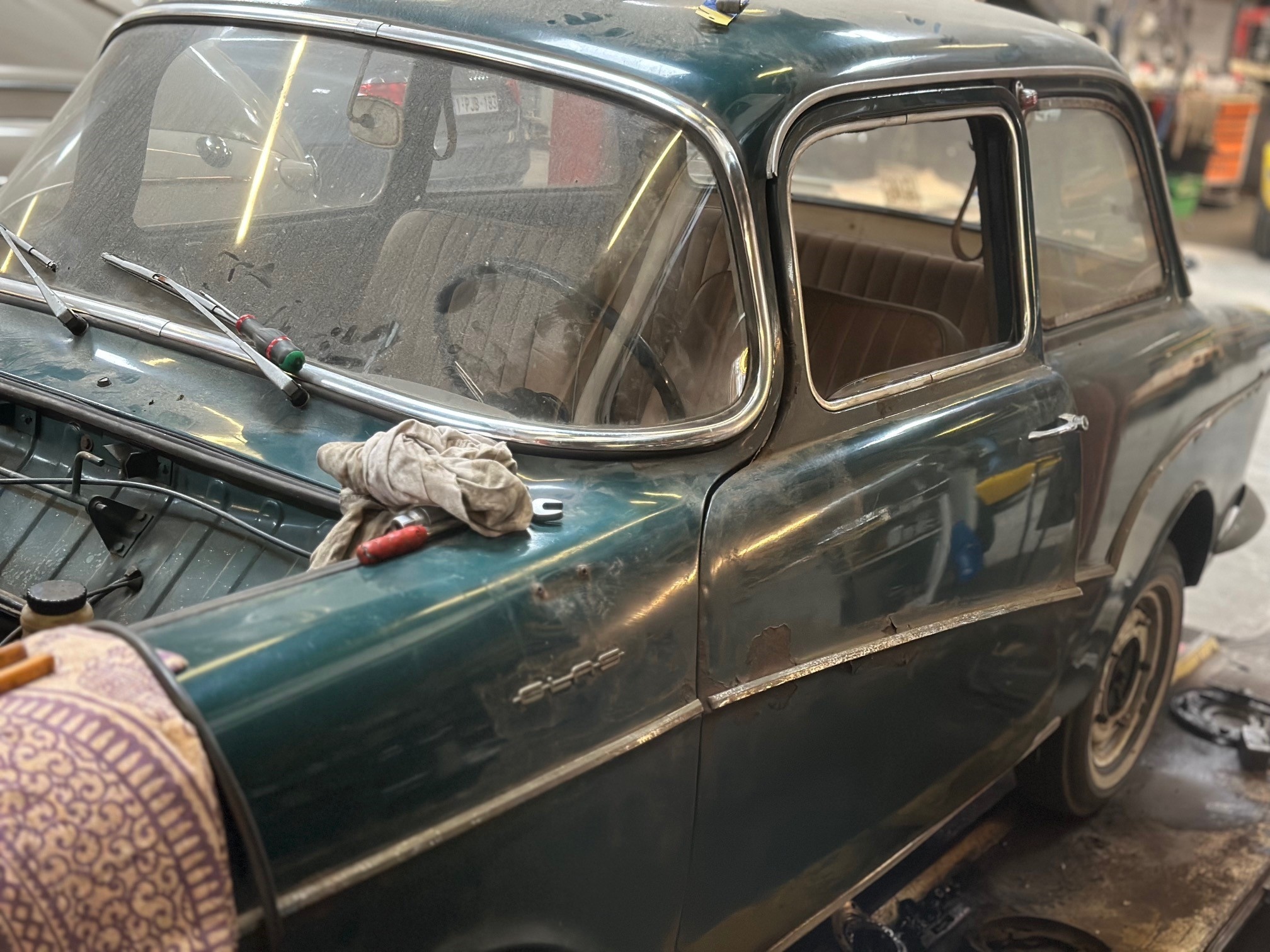 1961 Glas isard 700 oldtimer te koop
