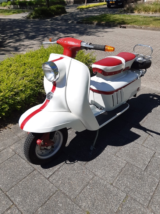 1964 Heinkel 150   14.00 oldtimer motorfiets te koop
