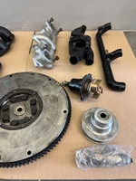 Nieuw gereviseerde RILEY 2.4 motor en toebehoren. oldtimer te koop