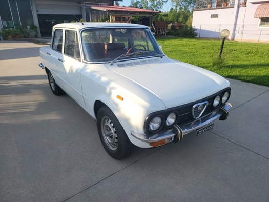1976 Alfa Romeo Giulia Nuova Super 1300 oldtimer te koop