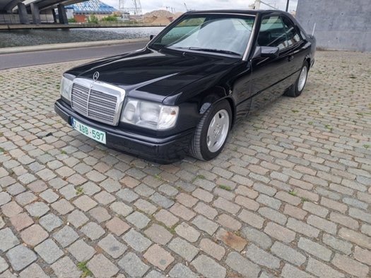 1988 Mercedes 230E Coupé oldtimer te koop