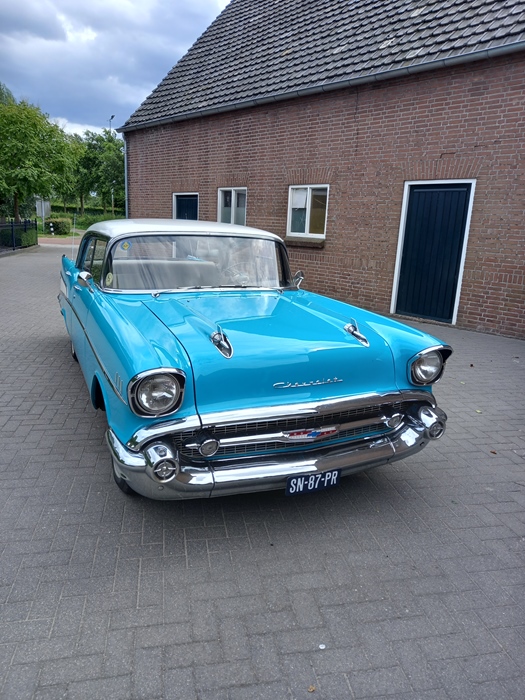 1957 Chevrolet (Bel Air) Two-Ten  oldtimer te koop
