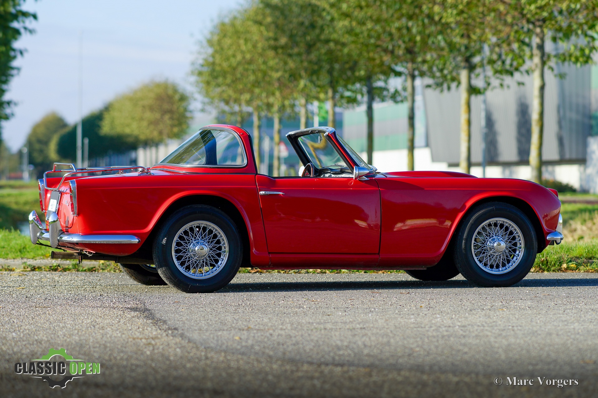 1962 Triumph TR4 met Surrey Top en Overdriv oldtimer te koop