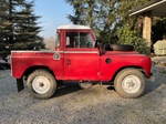 1982 Land Rover 88 (HT 366) oldtimer vrachtwagen te koop