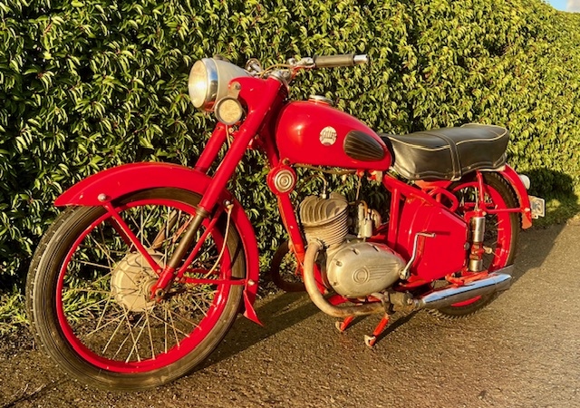 1954 Gillet Légia 200cc Grand Luxe oldtimer motorfiets te koop
