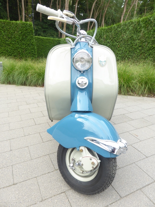 1957 Lambretta 150 LD  Lambretta oldtimer motorfiets te koop