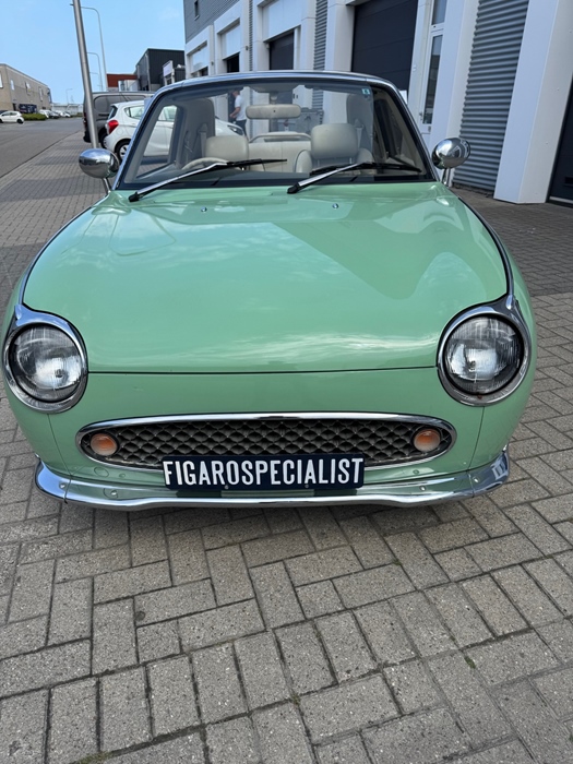 1991 Nissan 715 Figaro oldtimer te koop
