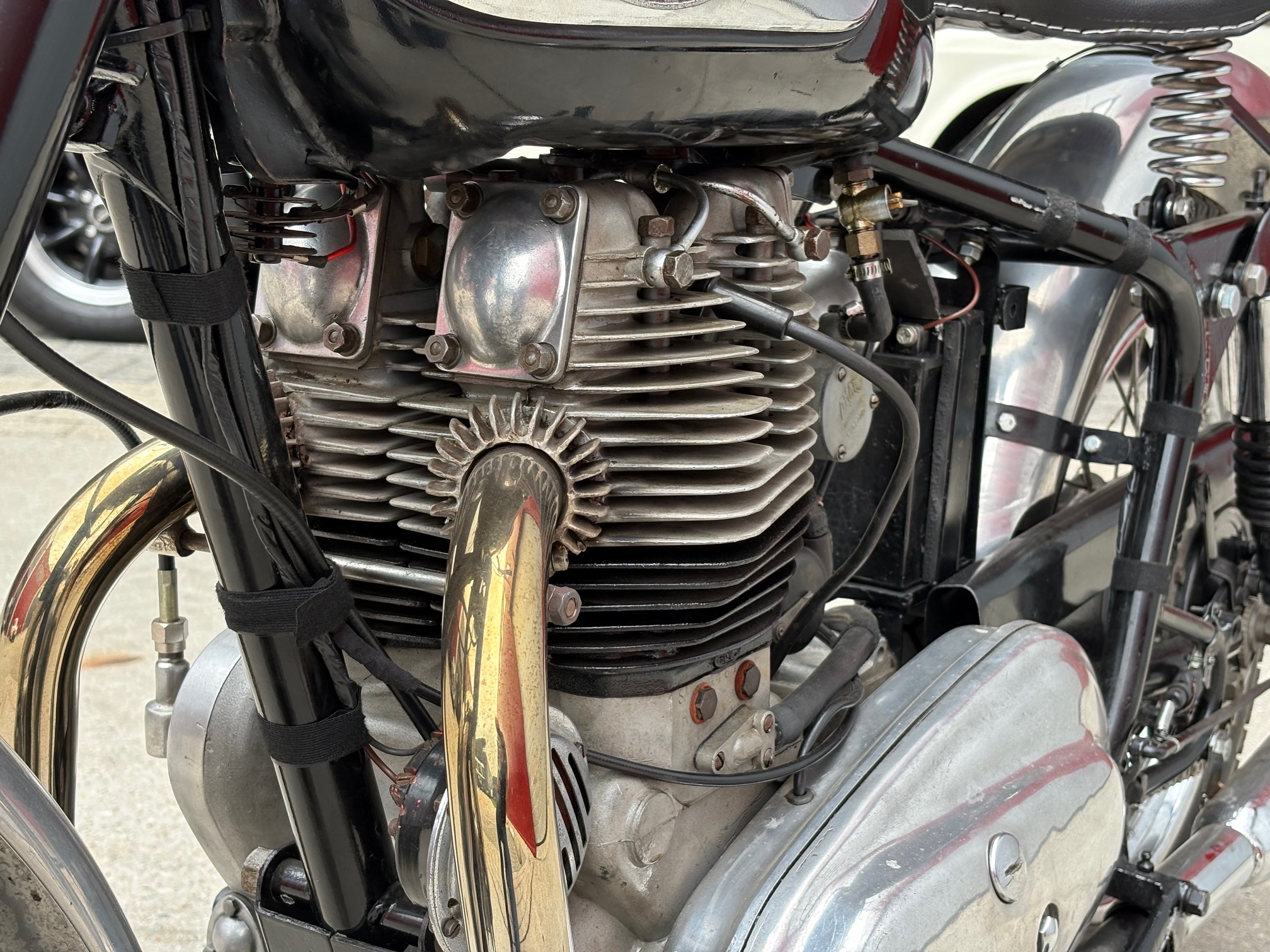 1956 Royal Enfield Indian Apache 700 oldtimer motorfiets te koop