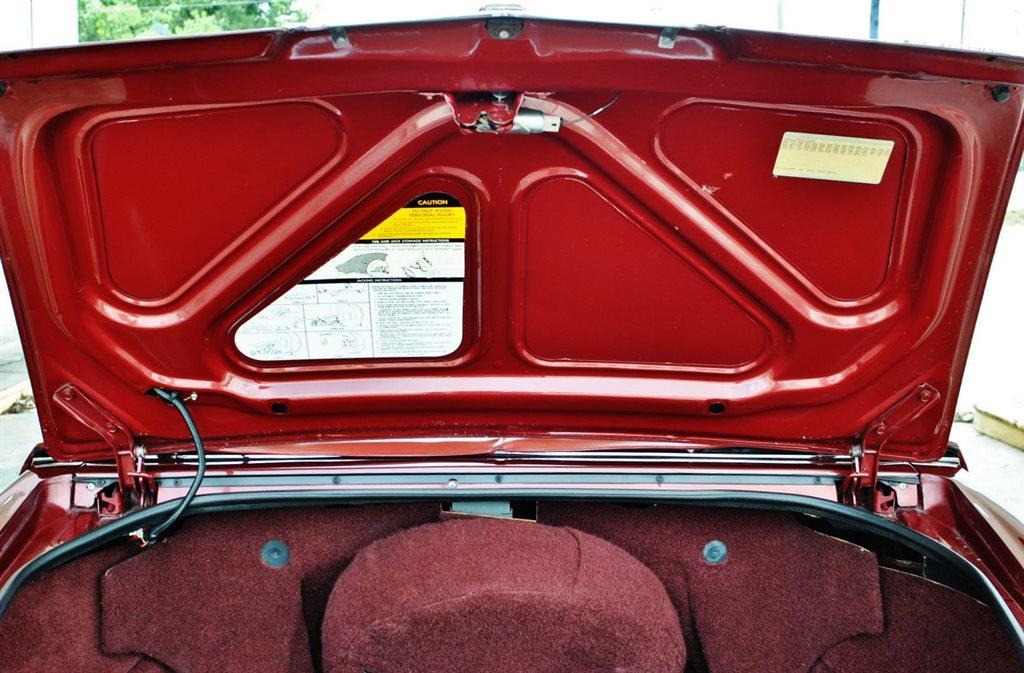 1985 Cadillac Eldorado Biarritz oldtimer te koop
