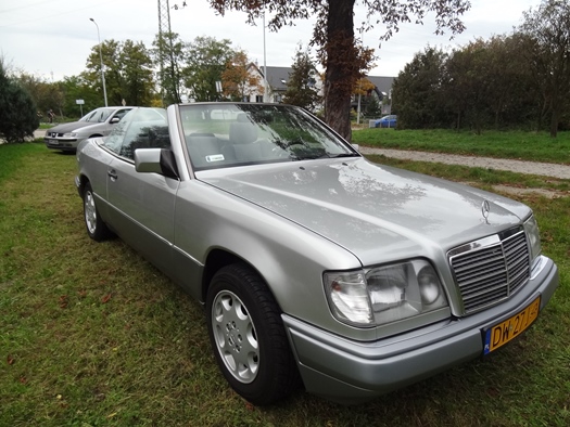 1994 Mercedes 200 oldtimer te koop