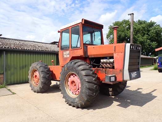 1973 Massey Ferguson MF 1800 Caterpillar V-8 oldtimer te koop