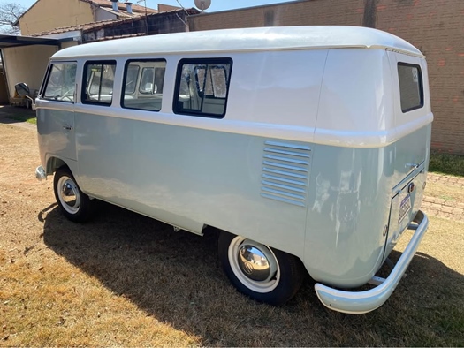 1959 Volkswagen T1 split window bus oldtimer te koop