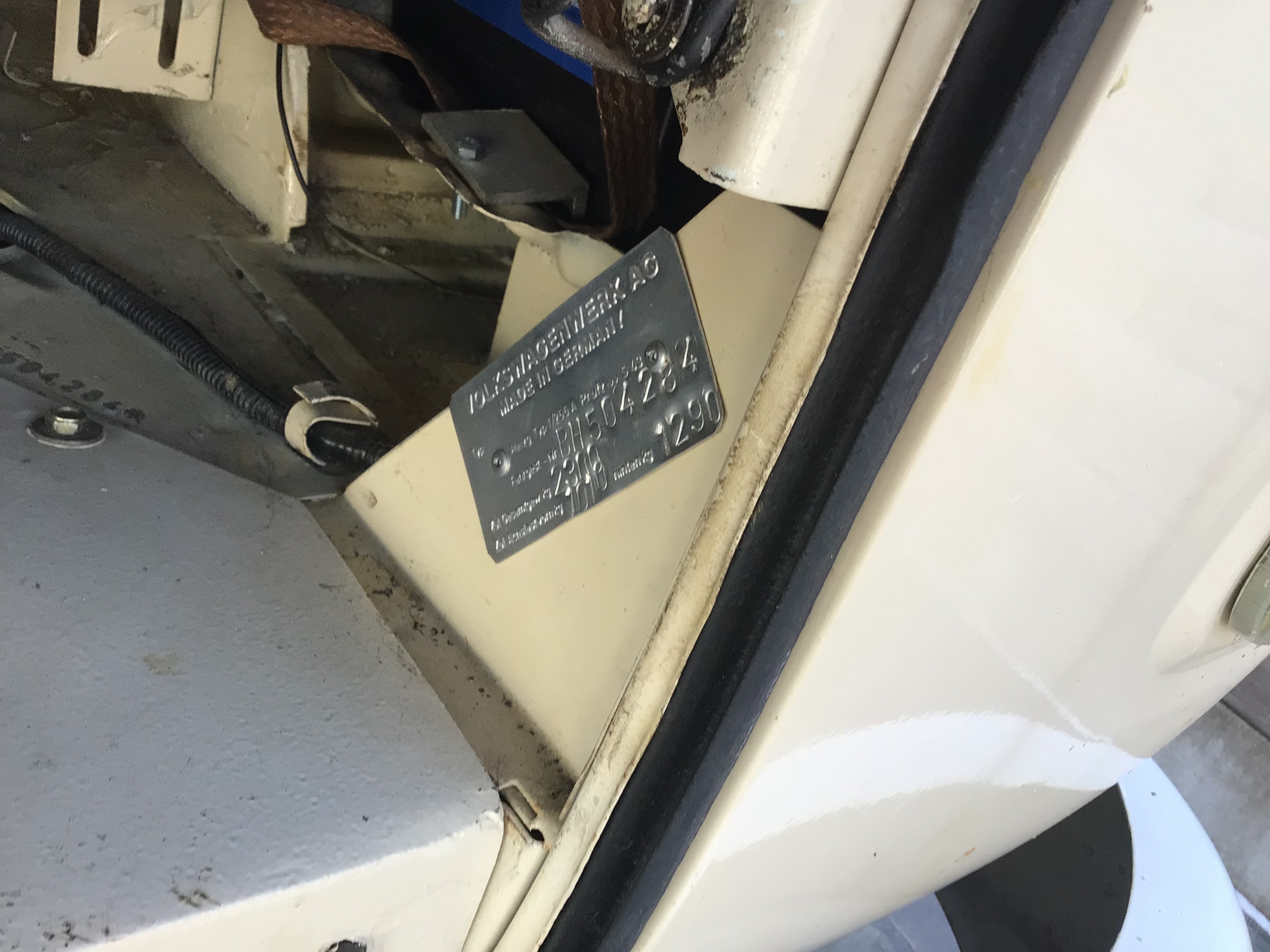 1977 Volkswagen T2 oldtimer te koop