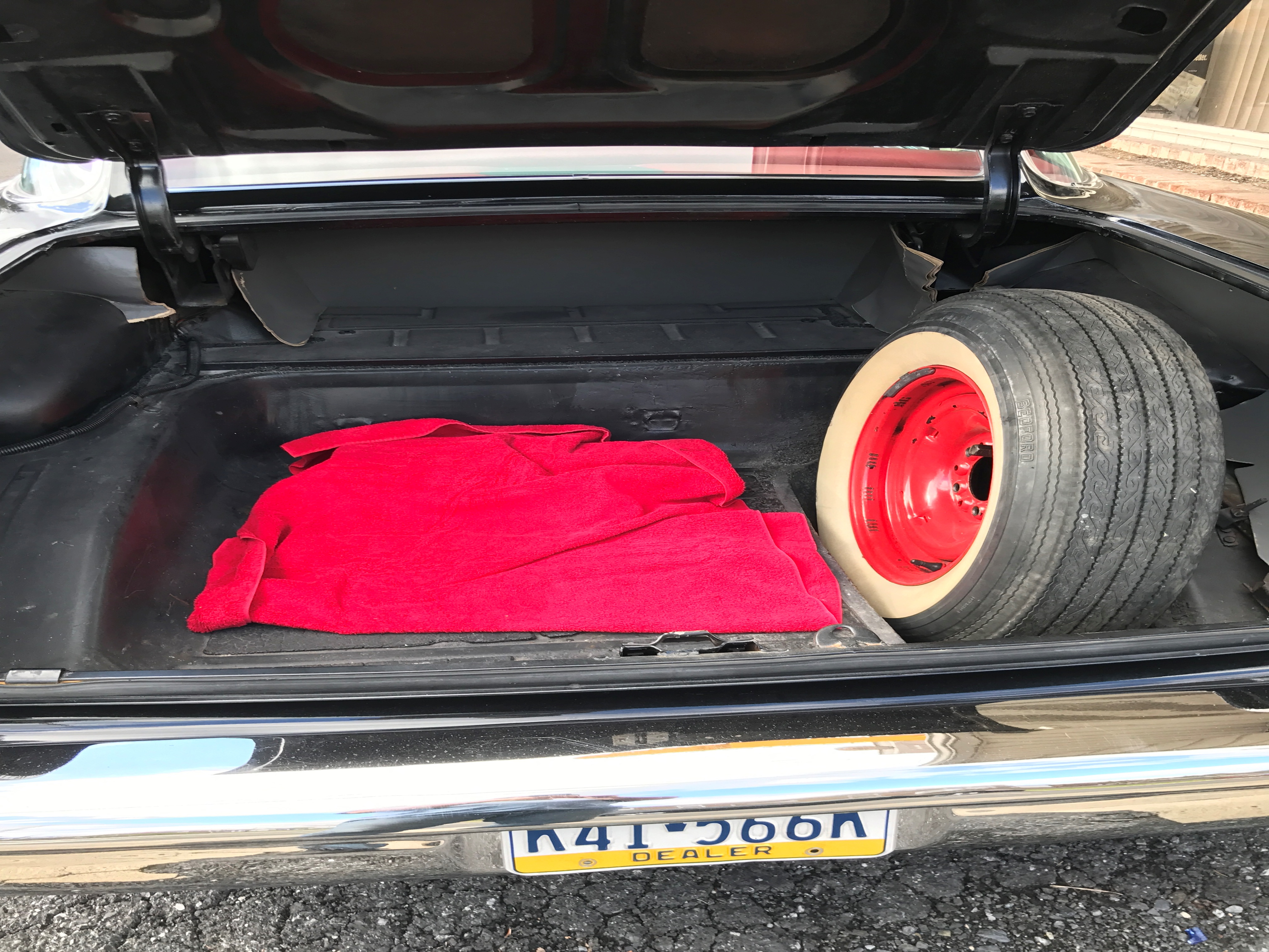 1957 Oldsmobile 88 holiday hardtop coupe  oldtimer te koop