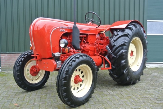 1957 Porsche Master 133 oldtimer tractor te koop