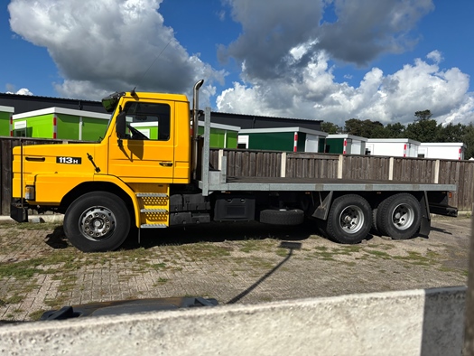 1989 Scania 113H oldtimer vrachtwagen te koop