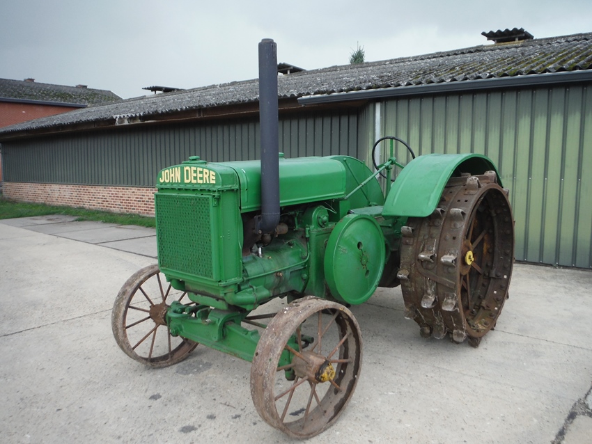 1935 John Deere D Unstyled on steel with wheel extensions oldtimer tractor te koop
