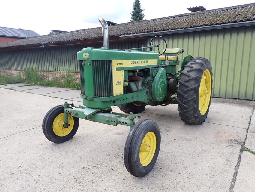 1957 John Deere 720 Diesel Pony start oldtimer tractor te koop