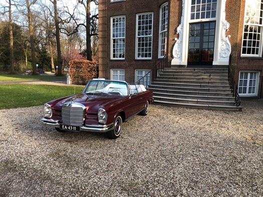 1963 Mercedes 220 SE Cabriolet /  W111  oldtimer te koop