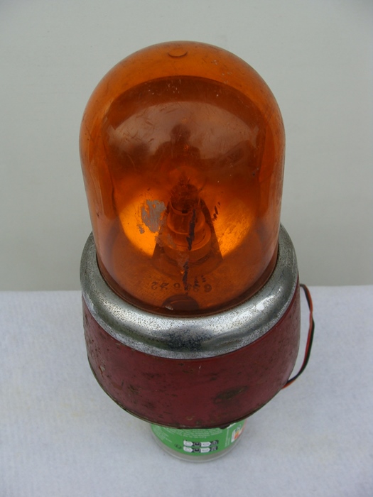 Oranje zwaailicht Hella KL7  6 Volt! (vintage) te koop