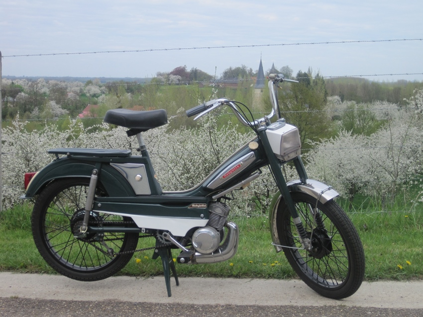 1977 Mobylette AV oldtimer bromfiets te koop