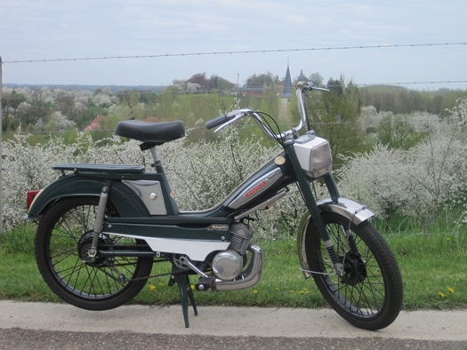 1977 Mobylette AV oldtimer te koop