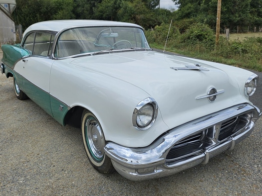 1956 Oldsmobile Super 88 oldtimer te koop