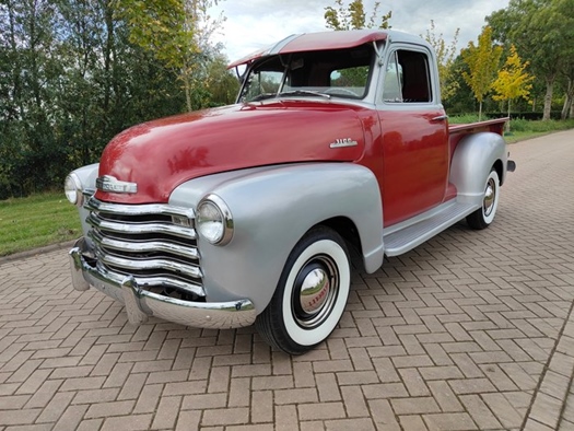 1953 Chevrolet 3100 pick up 305 V8 oldtimer te koop