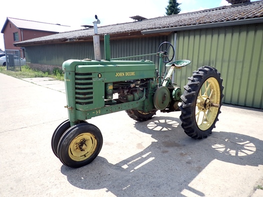 1940 John Deere B Styled, flat spokes, oldtimer tractor te koop