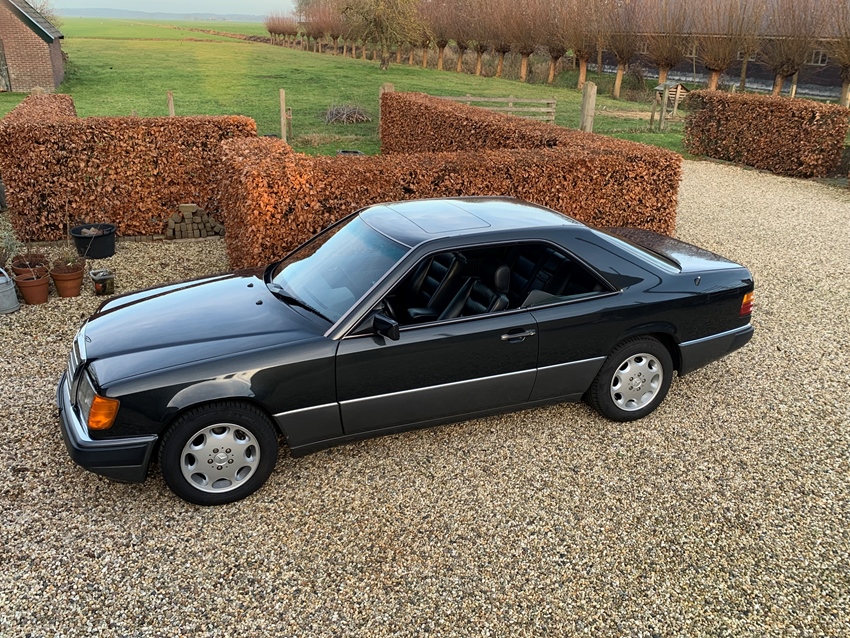 1991 Mercedes 300CE 24V Perfect oldtimer te koop