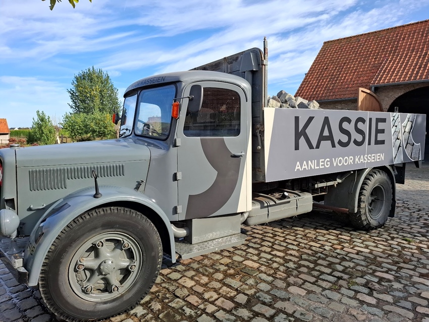 1958 Berna oldtimer vrachtwagen te koop