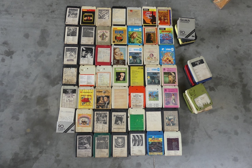 8-Track te koop