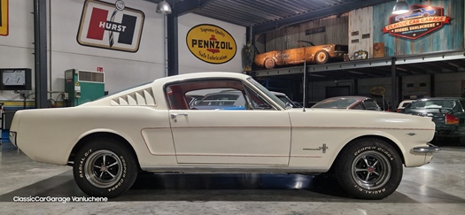 1965 Ford Mustang Fastback  oldtimer te koop
