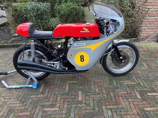 1971 Honda classicracer oldtimer te koop