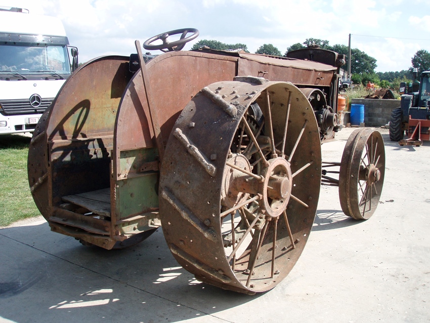 1919 Case 12-25 from oldtimer tractor te koop