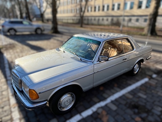 1982 Mercedes 230 CE oldtimer te koop