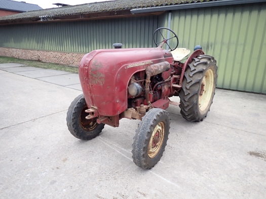 Porsche S309 Vineyard Tractor oldtimer te koop