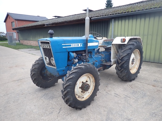 1976 Ford 3600 Four Wheel Drive oldtimer tractor te koop