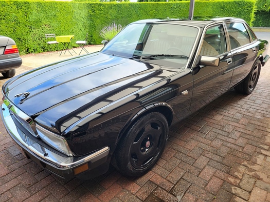 1988 Jaguar XJ40 oldtimer te koop